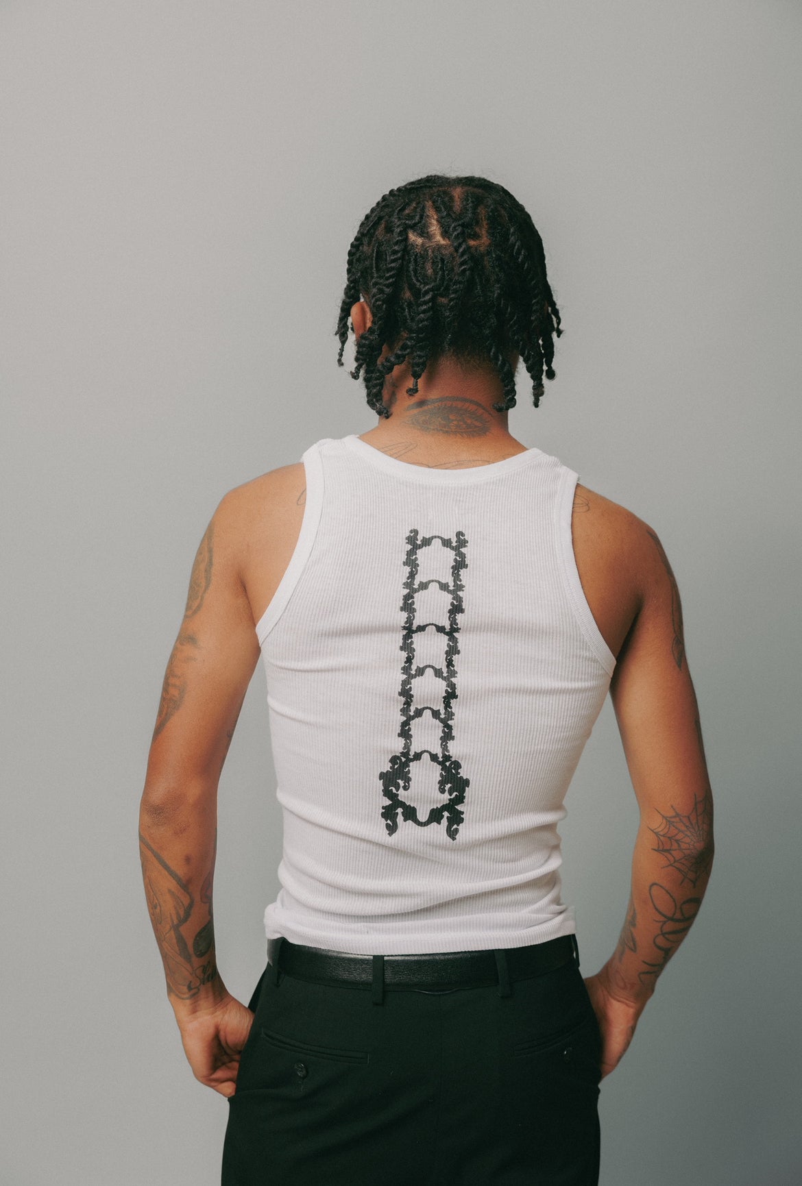 men’s introduction set.